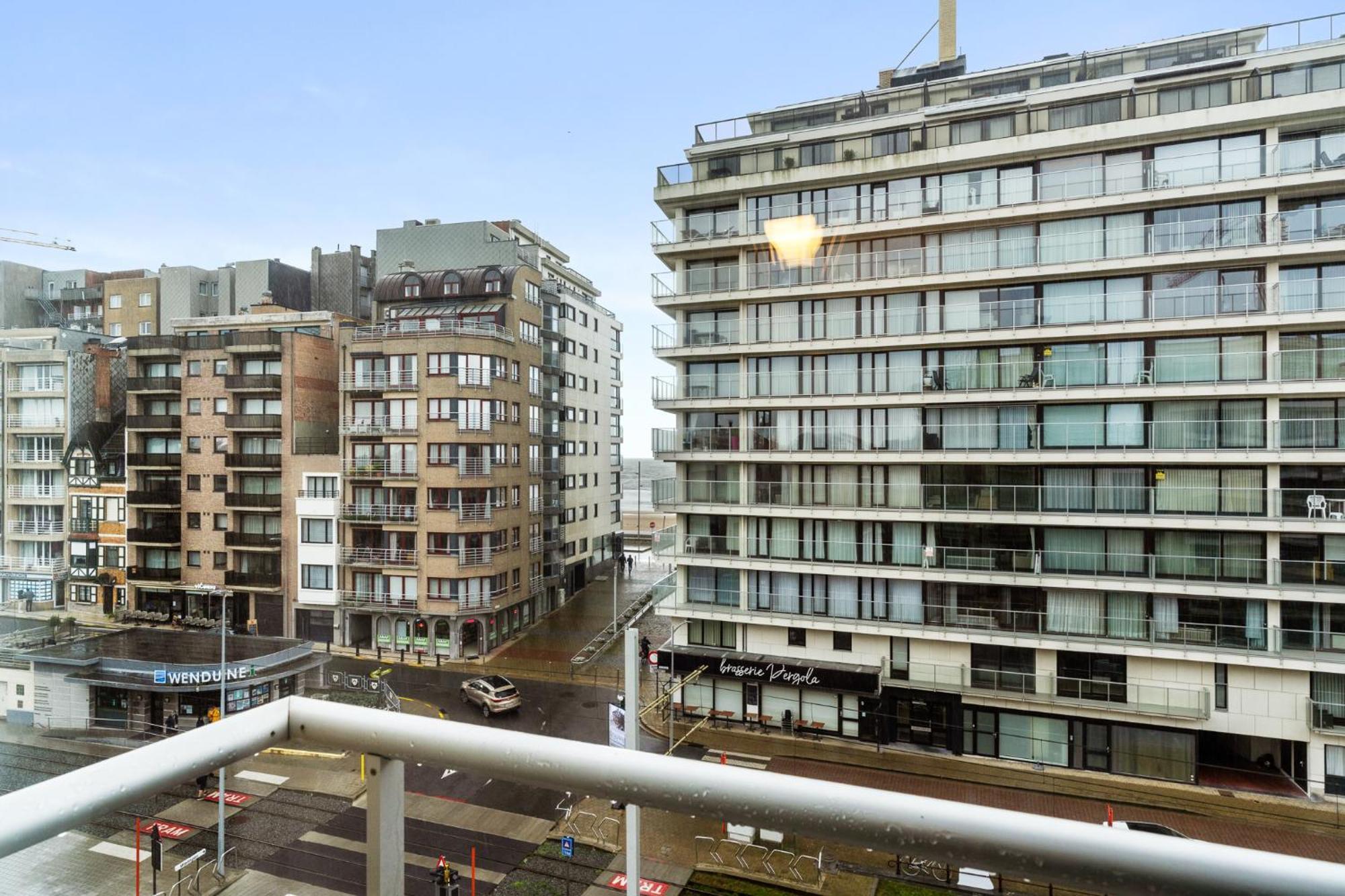 Sharp-Vacations Apartment Вендуин Екстериор снимка